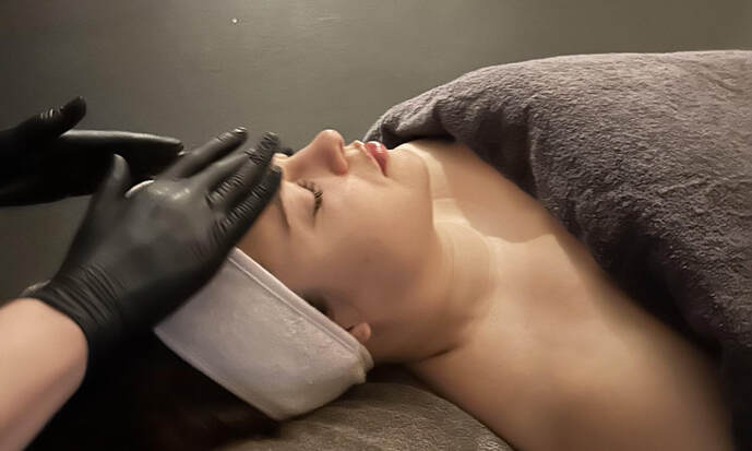 Kasvohoito ikaantyvalle iholle